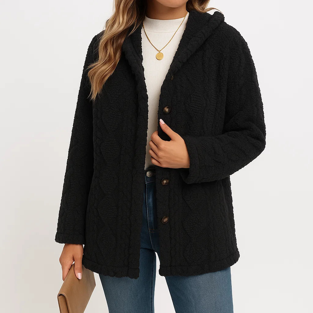 Kurtka damska z kapturem z miękkiego futerka teddy – elegancka, ciepła i stylowa na zimę